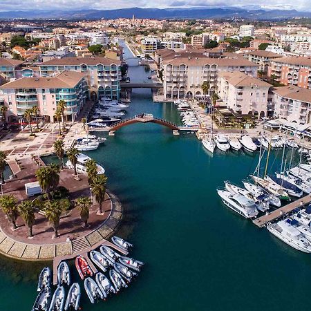 Hotel Sable Et Soleil - Port, Plage Et Jacuzzi Prive Fréjus エクステリア 写真