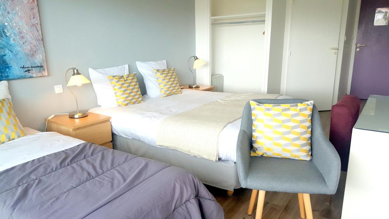 Hotel Sable Et Soleil - Port, Plage Et Jacuzzi Prive Fréjus エクステリア 写真